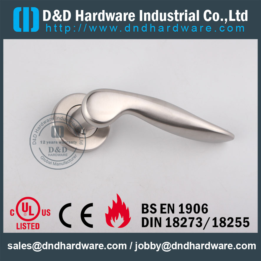 D & D Hardware-EN1906 Poignée à levier pleine DDSH025