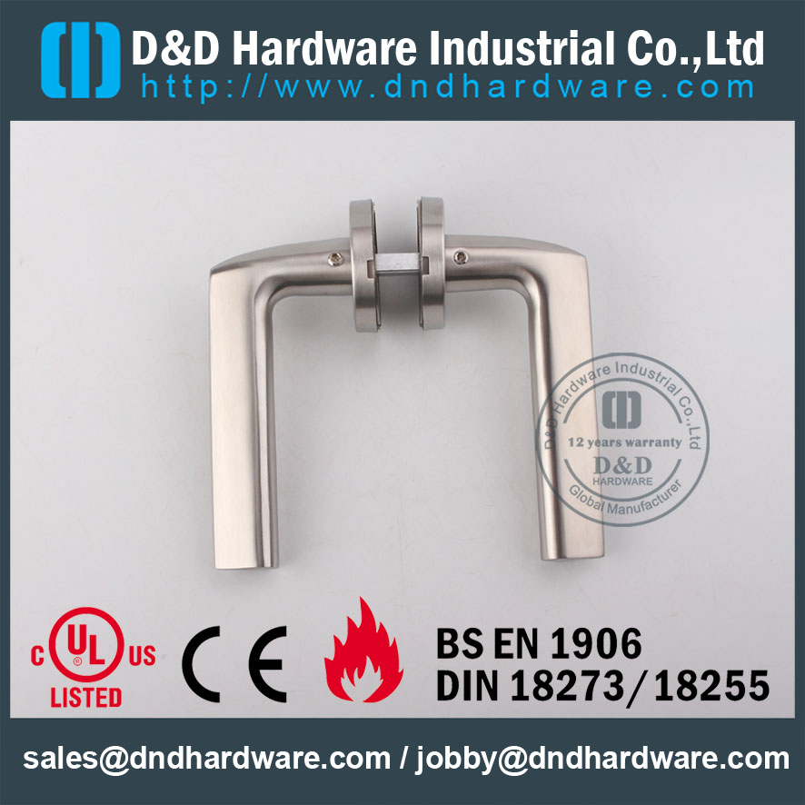 D & D Ferrure de porte pour matériel SSS Poignée de porte pleine DDSH016