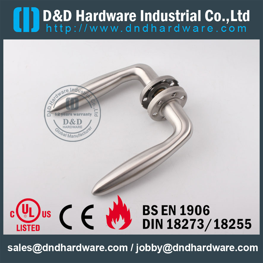 D & D Hardware-Fire Rated Poignée à levier pleine DDSH024