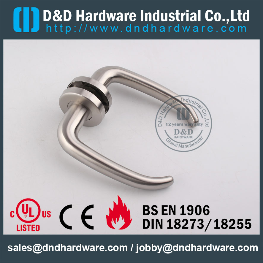 D & D Hardware-Modern Hardware Hardware Poignée de porte pleine DDSH004