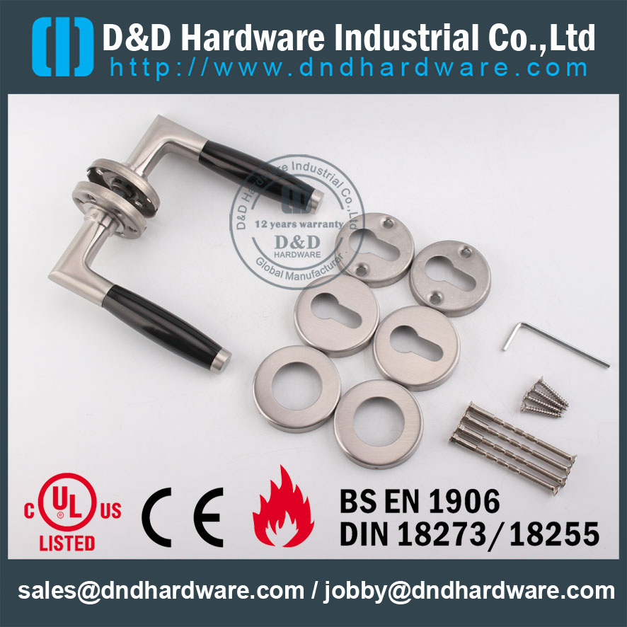 D & D Hardware-Grade 304 Poignée de porte en acier inoxydable DDSH049