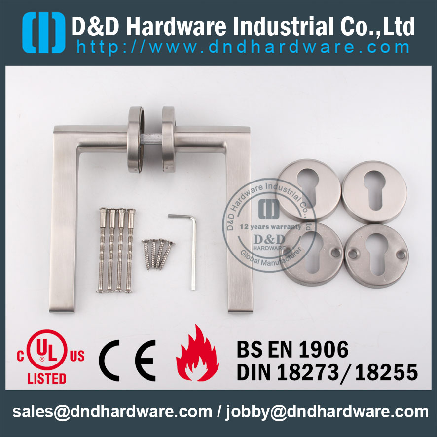 D & D Hardware-Stainless Steel 304 Poignée de levier de porte DDTH022