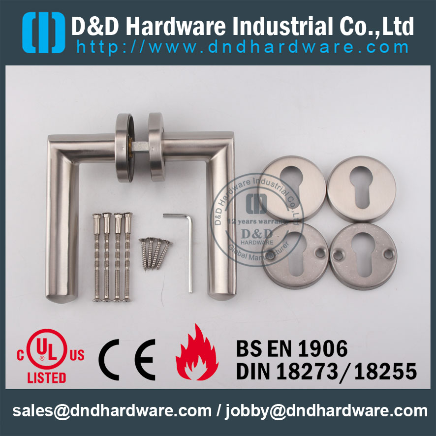 D & D Hardware-Door Accessories SS304 Poignée à levier pleine DDSH011