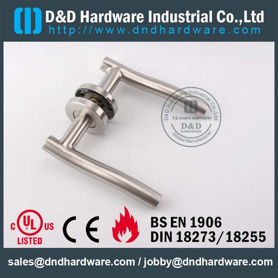 D & D Hardware-Contrucction Share Forme Poignée de porte DDTH007