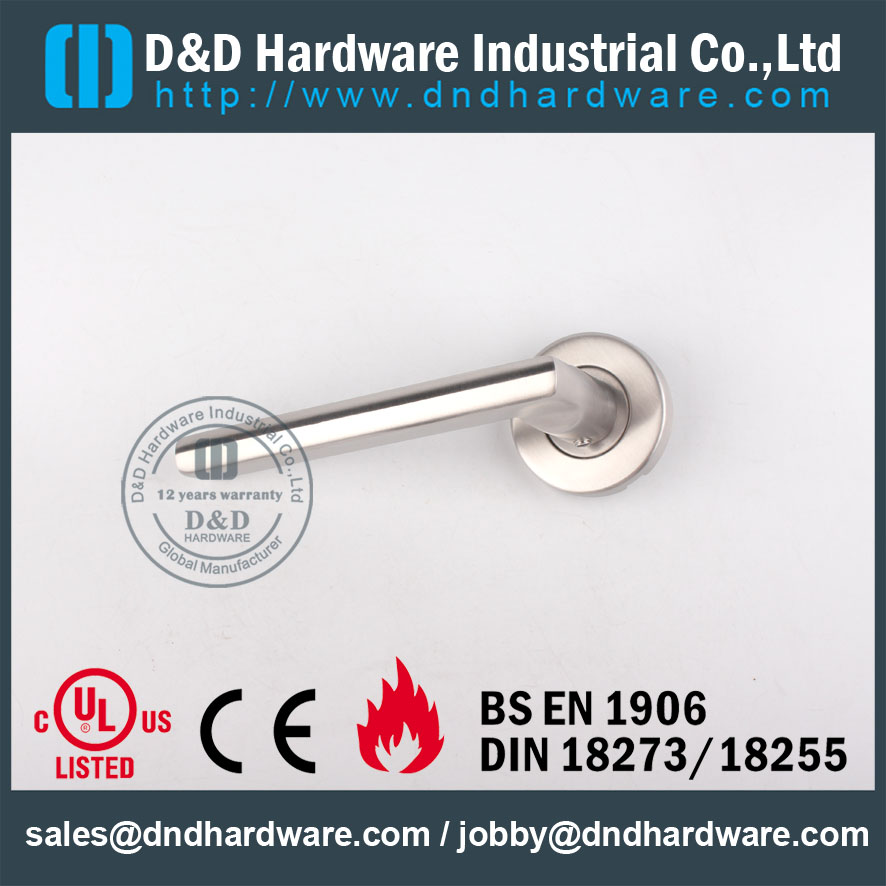 D & amp Hardware - Poignée de levier de porte en acier inoxydable DDTH035