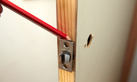 Installation de poignée de porte en acier inoxydable