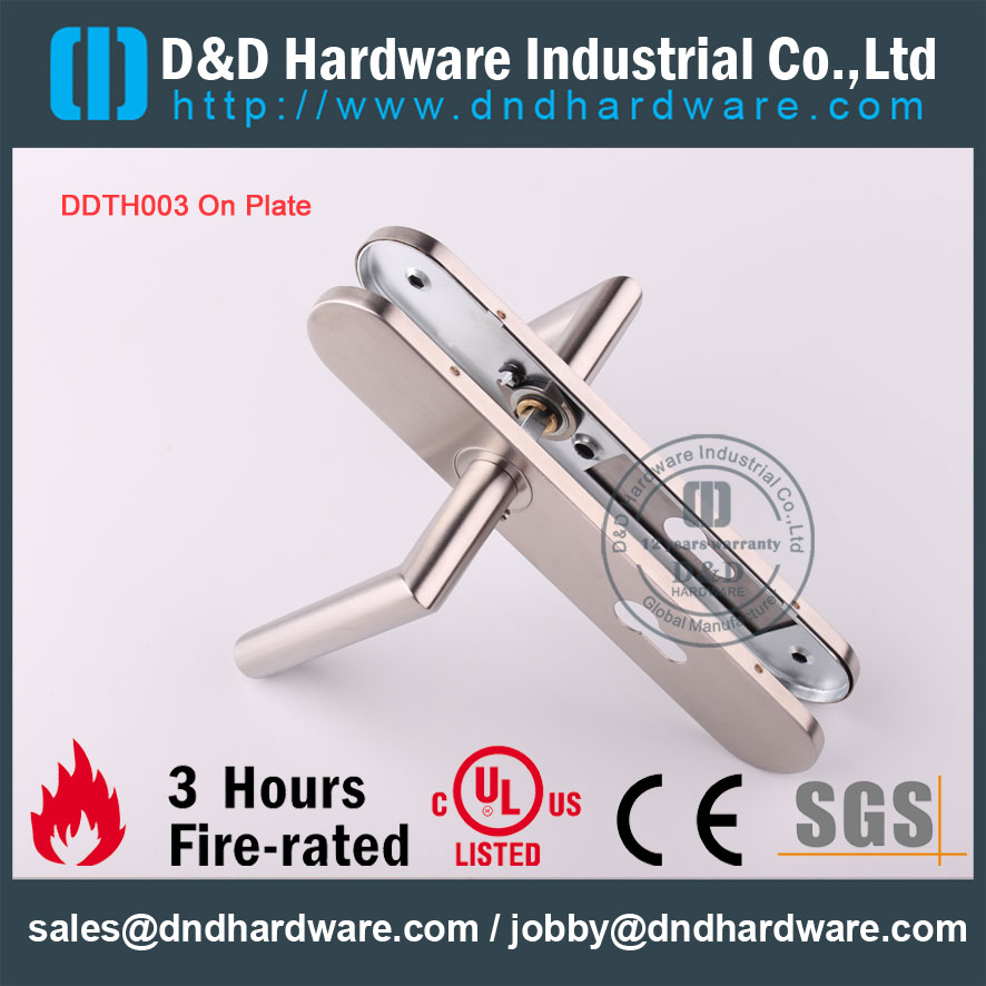 D & D Hardware-Modern Interior SSS Tête de tube avec plaque DDTP003