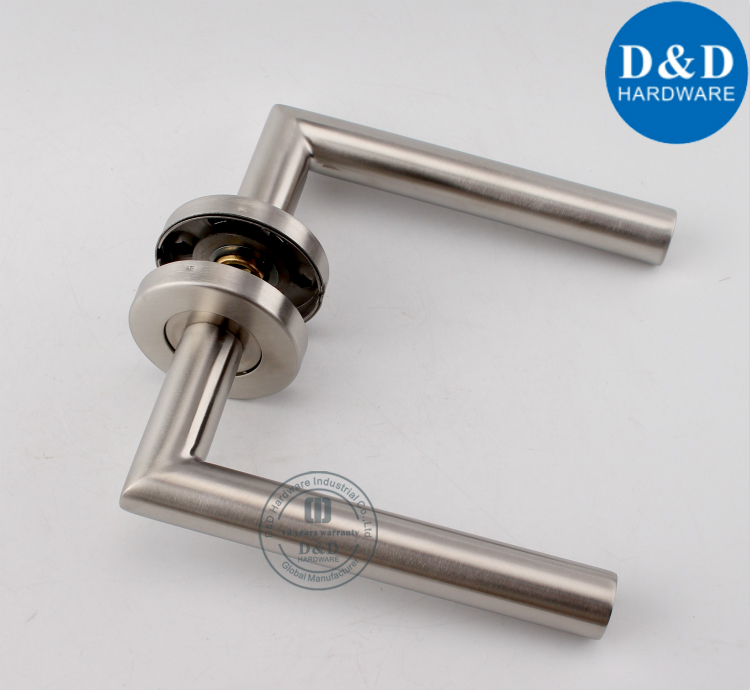 Hardware de la porte en acier inoxydable - D & D