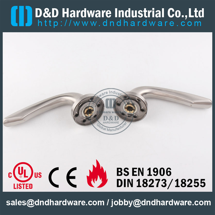 D & D Hardware-Fire Rated SS Poignée de porte DDTH037