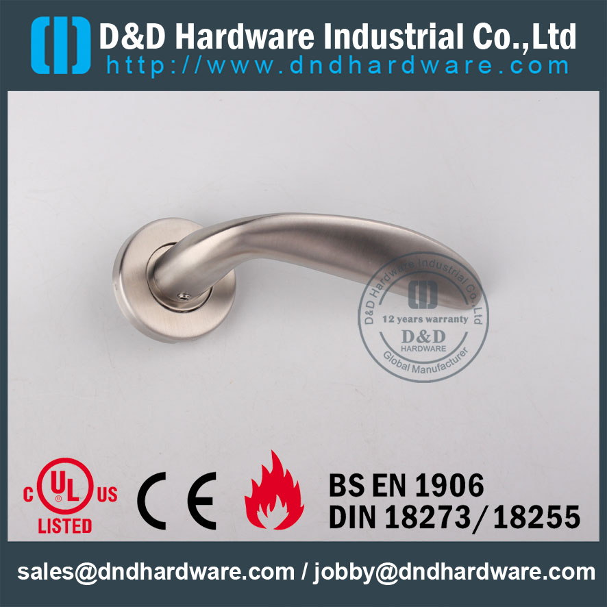 D & D Hardware-Fire Rated Door Poignée de levier pleine DDSH019