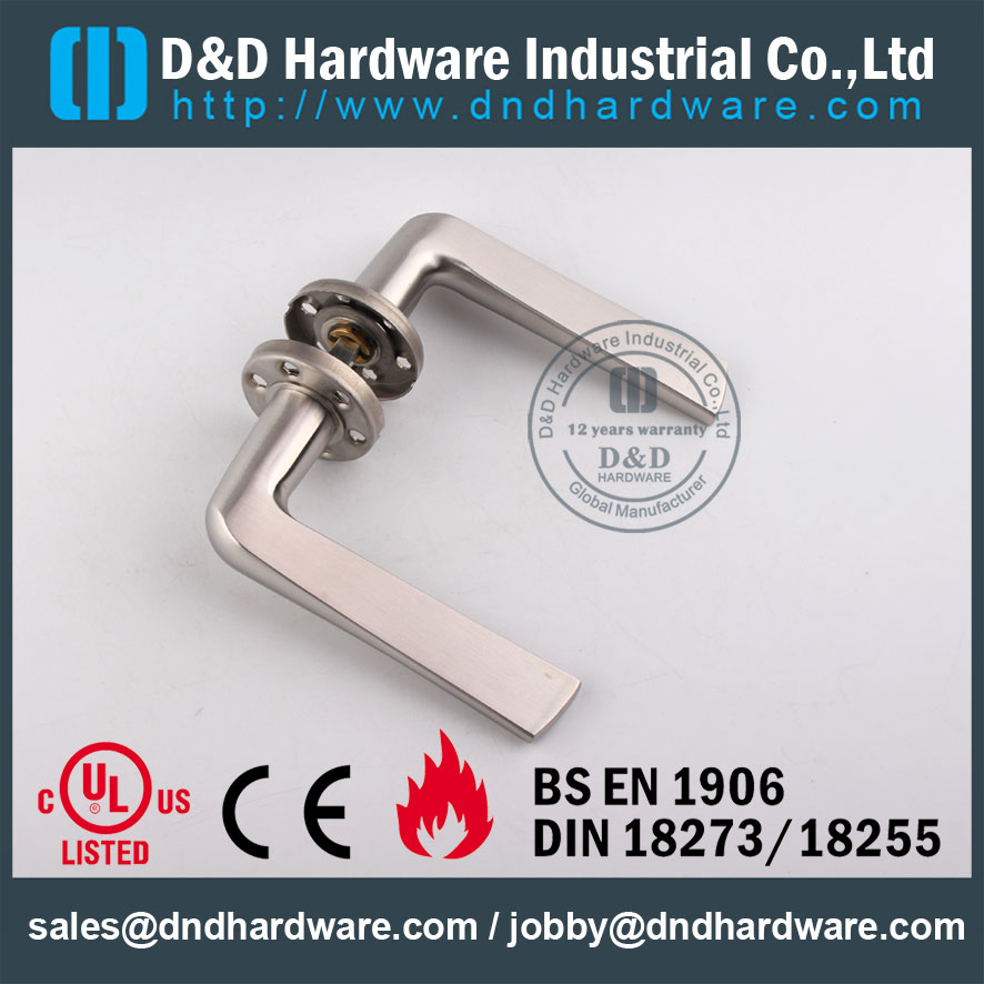 D & D Hardware-Hardware - Architectural SS304 poignée massive DDSH022