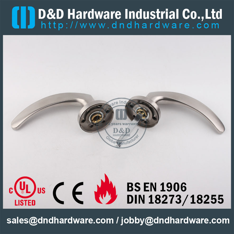D & D Hardware-Grade 304 Metal Poignée de levier de porte DDSH013