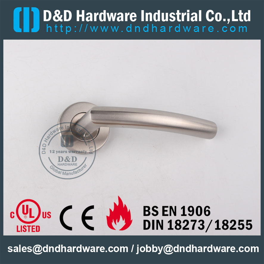 D & D Hardware - Quincaillerie pour la construction Poignée pour tube creux DDTH011