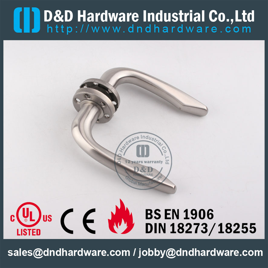 D & amp Hardware-SS Serrure de porte Poignée de levier DDTH037