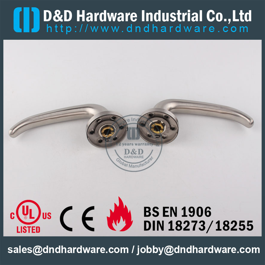 D & D Hardware-Grade 304 Door Accessories Poignée massive DDSH004