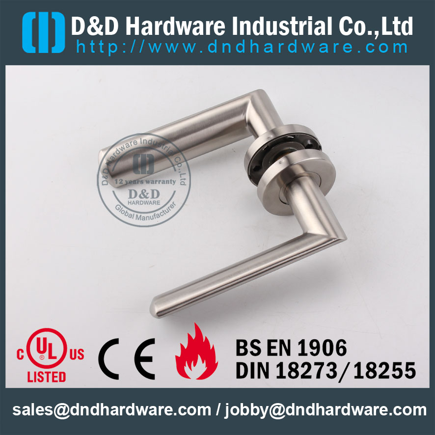 D & amp Hardware-Europe Poignée de serrure de porte intérieure en acier inoxydable DDSH011