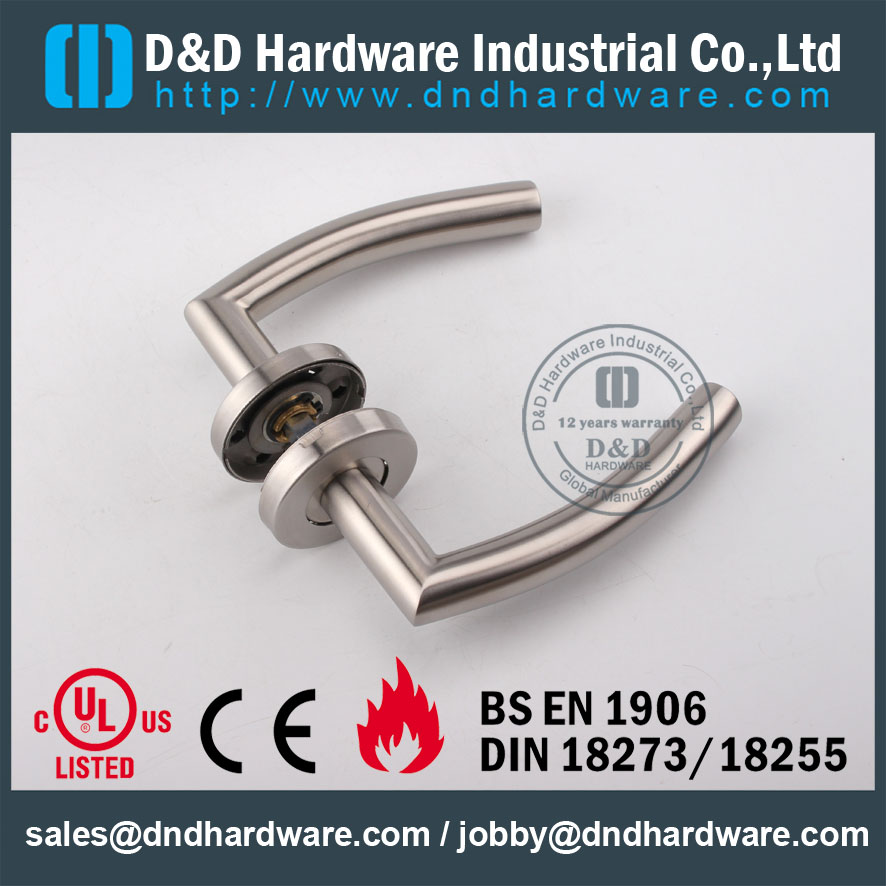 D & D Hardware-Inox 304 Poignée de tubulure DDTH011