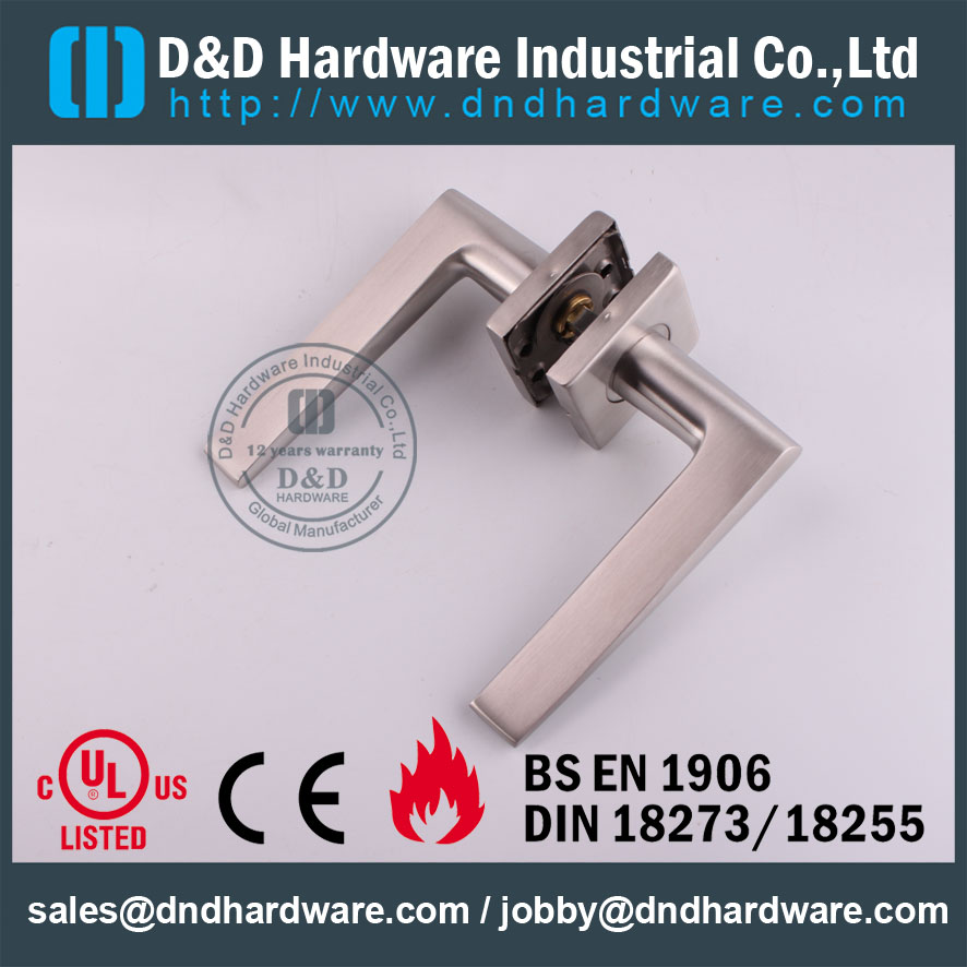 D & D Hardware-Fire Poignée en fonte massive DDSH044
