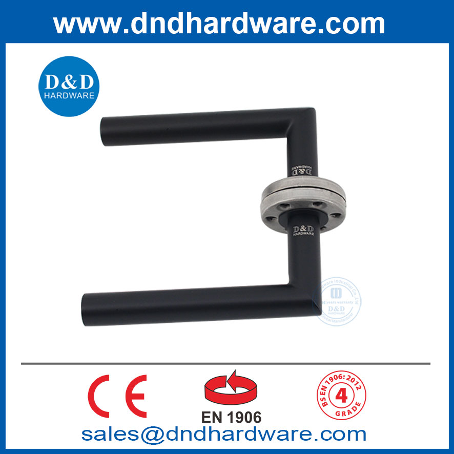 BS EN1906 en acier inoxydable extérieur Matte Black Door Levers-DDTH003