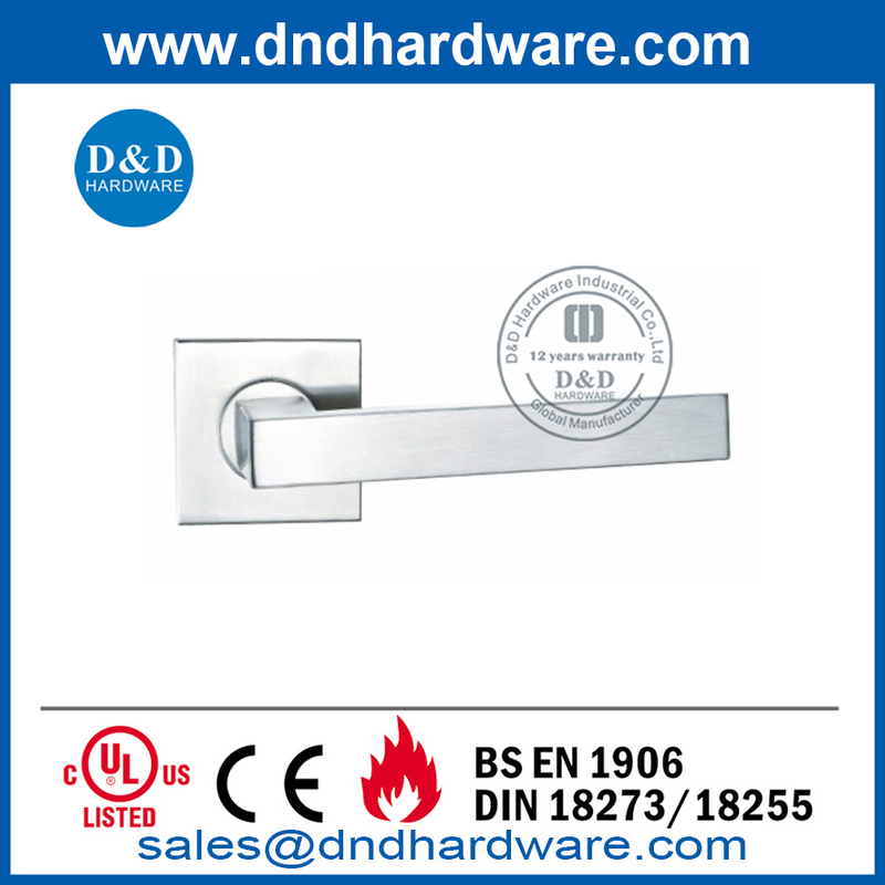 Poignée de porte intérieure carrée en acier inoxydable personnalisée moderne-DDTH020