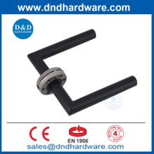 BS EN1906 en acier inoxydable extérieur Matte Black Door Levers-DDTH003
