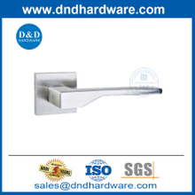 Poigrés de la porte de sécurité Poigrés de porte de levier en acier inoxydable Interior-DDSH048