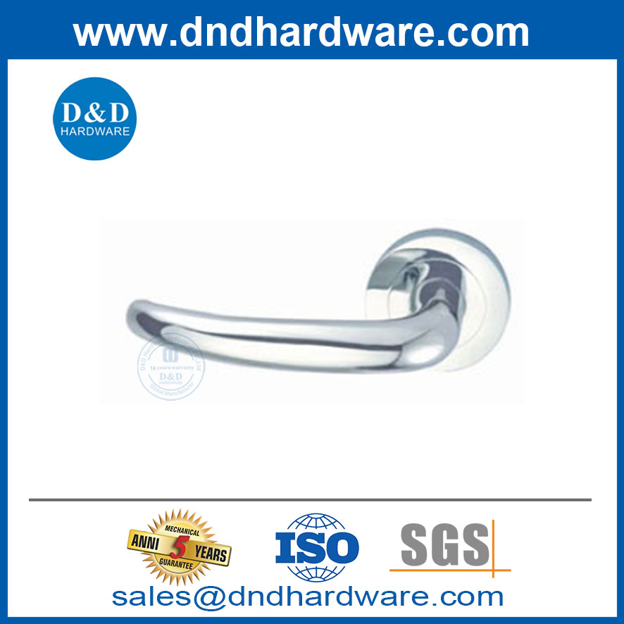 Poignée d'entrée Poignée en bois Poignée de porte verrouillage de salle de bain en acier inoxydable Handle-DDTH033