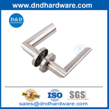 Fabricants de levier commercial Poigure de porte en acier inoxydable pour les portes en métal de sécurité-DDSH011