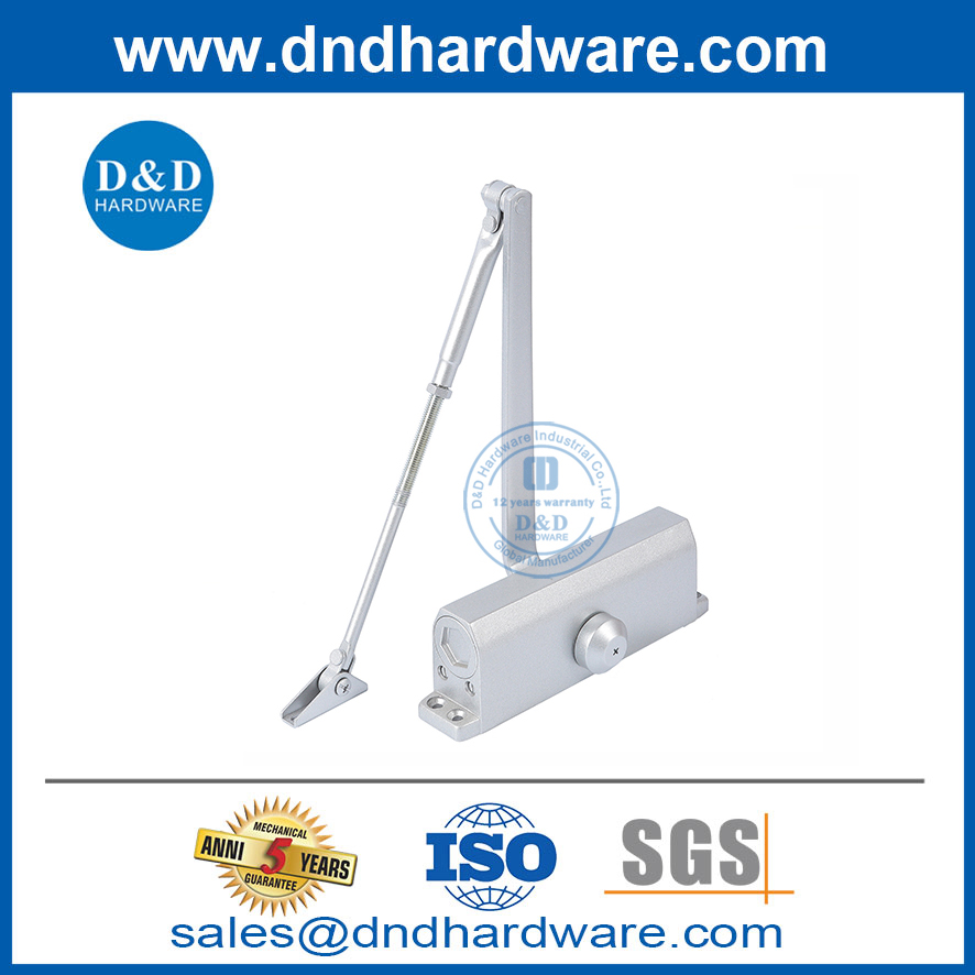 Porte swing plus proche-dddc017