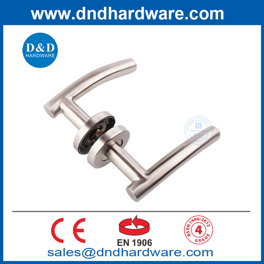 Poignées de porte commerciale EN1906 en acier inoxydable moderne poignées de porte intérieure-DDTH005