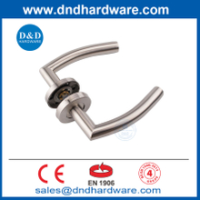 Poignées de porte d'intimité EN1906 Poignées de porte de style de levier en acier inoxydable pour chambre à coucher-DDTH011
