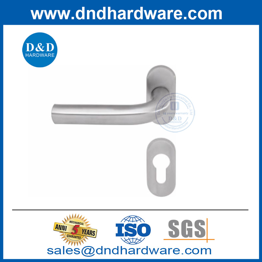 Acier inoxydable 304 Poignée de plaque de panneau étroite tubulaire pour porte en aluminium-DDNH002