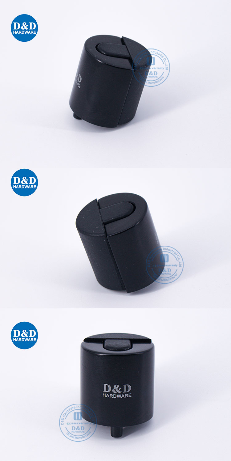 Black Front Door stop-ddds012