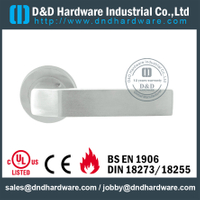 Acier inoxydable extraordinaire de la porte de coulée pour la porte en bois - DDSH198 